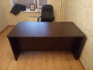 Стол руководителя Витра Цезарь 21.02