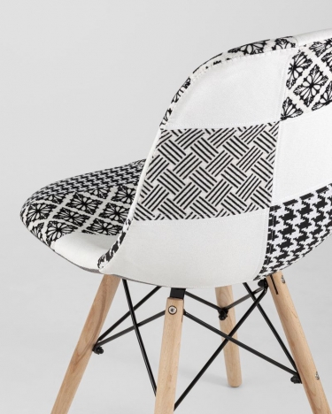 Стул Stool Group Eames DSW Пэчворк Черно-белый