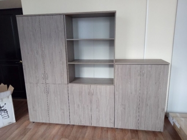 Шкаф высокий закрытый Персона Грата Twin 16.16.101 Дуб Верцаска